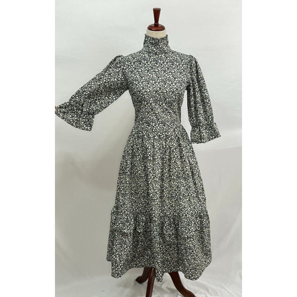 MEADOWS Sz 6 UK 2 US Black White Floral Clematis Dress High Neck Fall 3/4 Sleeve - Picture 8 of 15